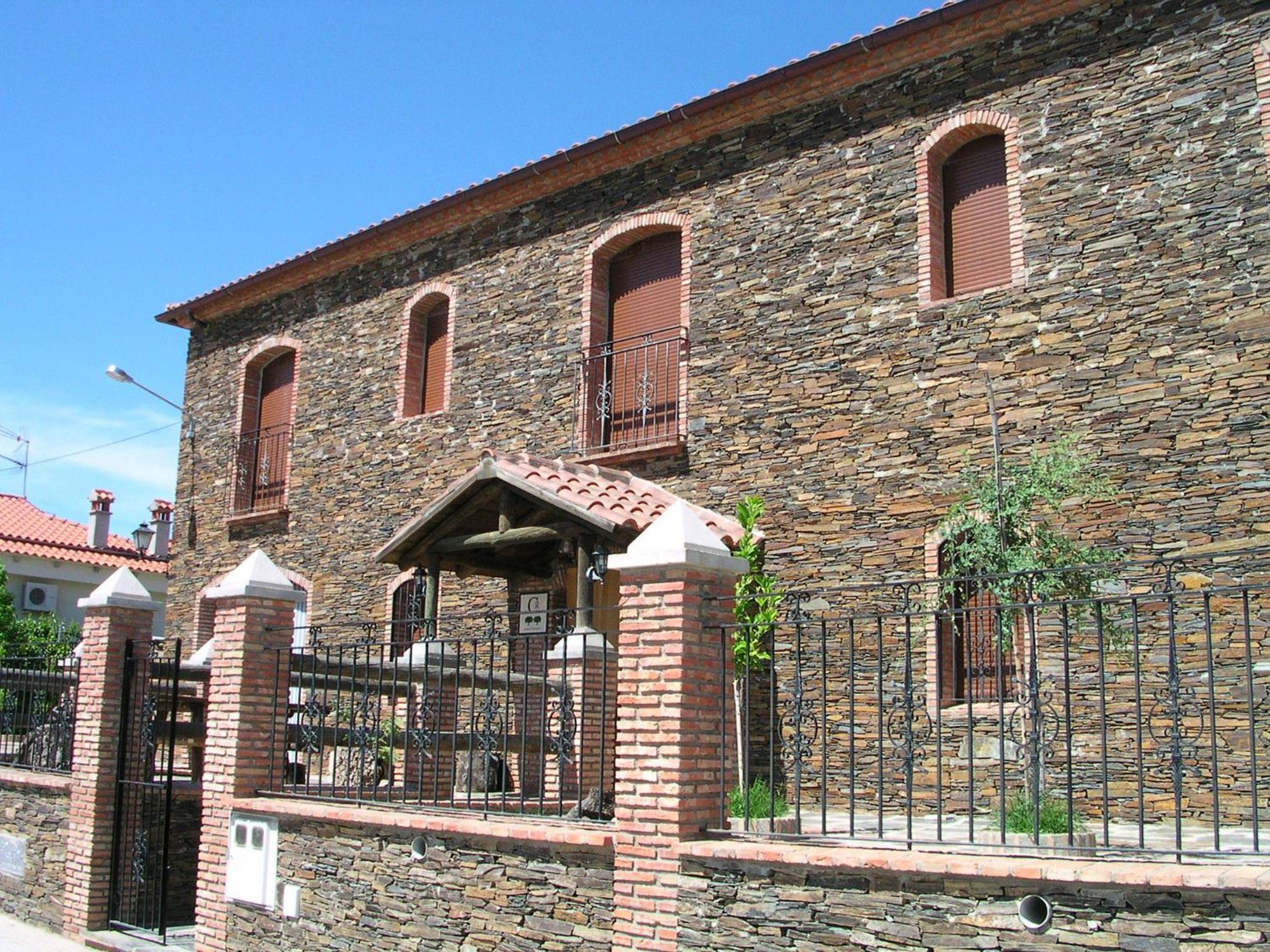 Casa Rural Pena Falcon Guest House Torrejón el Rubio Exterior foto