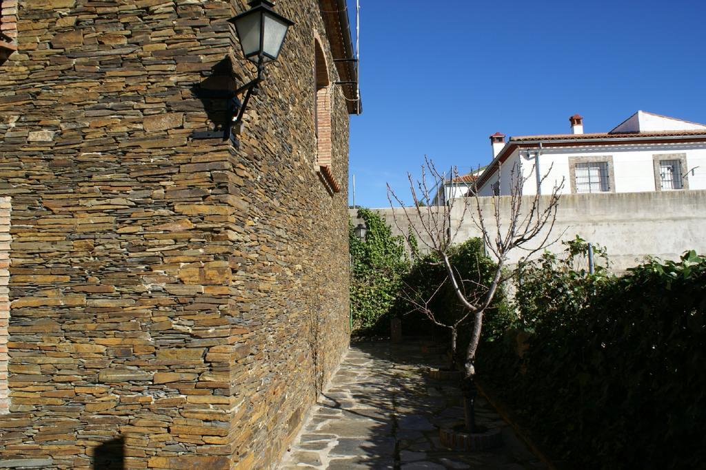 Casa Rural Pena Falcon Torrejón el Rubio Exterior foto