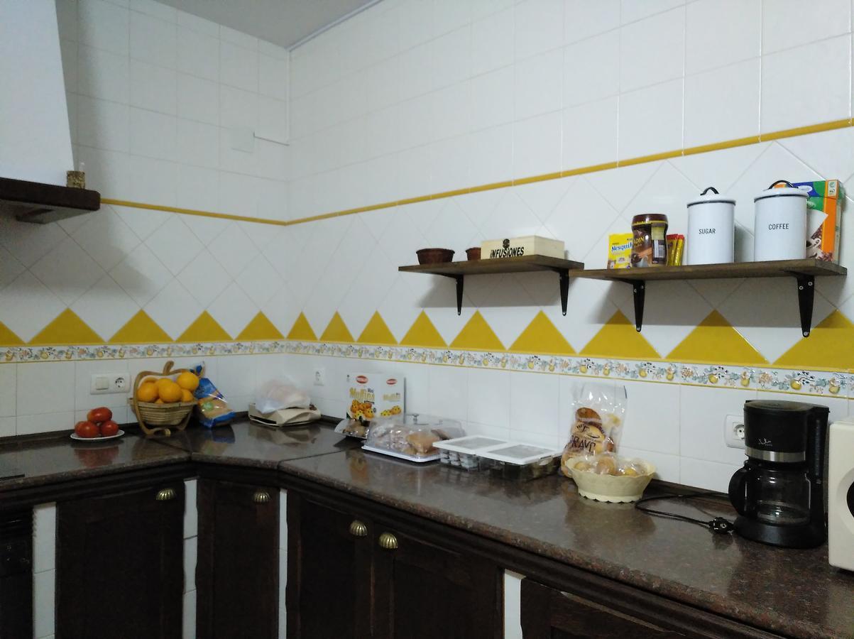 Casa Rural Pena Falcon Torrejón el Rubio Exterior foto